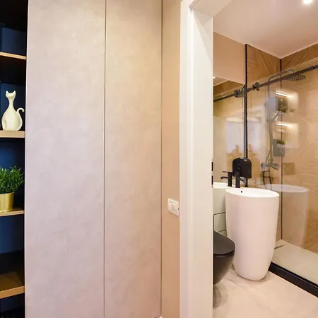 Wabi Sabi - One Bedroom - Romana Square * Bucharest