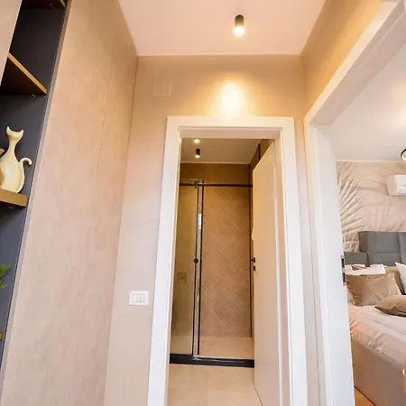Apartment Wabi Sabi - One Bedroom - Romana Square *