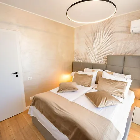 Wabi Sabi - One Bedroom - Romana Square * Bucureşti