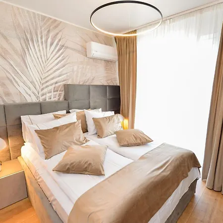 Wabi Sabi - One Bedroom - Romana Square *